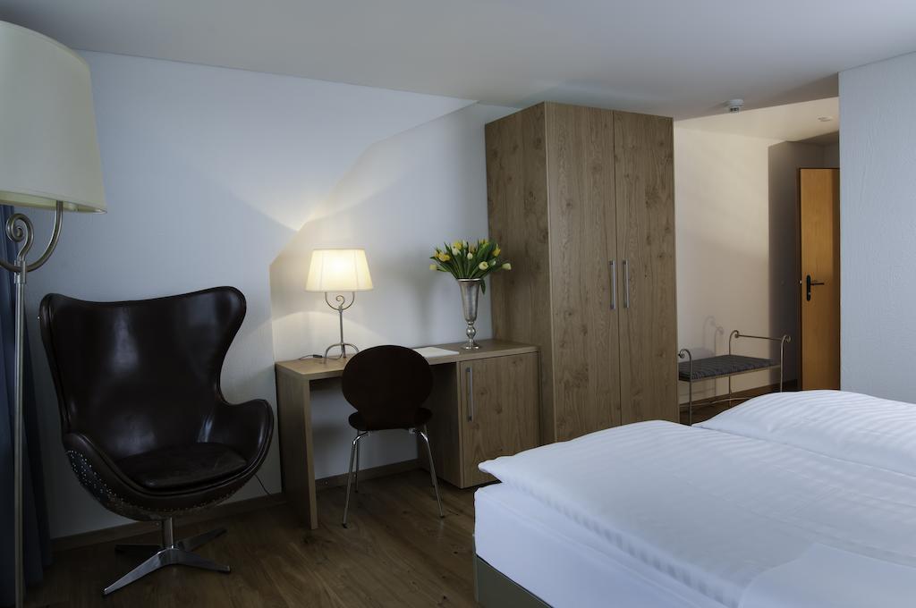Hotel Restaurant Schloessli 3*
